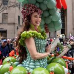 Vibrant Attire and Eye-Catching Headwear Take Center Stage at New York’s Easter Celebration, Captured in Stunning Images