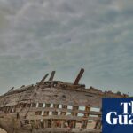 “Into the Wreck: Susannah Dickey’s Profound Journey Through the Landscape of Grief”