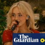 Sabrina Carpenter Takes Coachella by Storm with Vibrant and Eclectic Performance