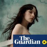 Holly Humberstone’s “Cruel World” Review: The Taylor Swift Protégé Transitions from Dark Whimsy to Radiant Pop Sensibility