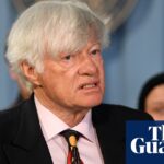 Starmer’s legal chamber founder criticizes Labour’s proposal to reduce jury trials.