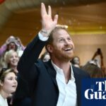 Harry and Meghan welcomed with a soft “hiii” at Melbourne hospital during their inaugural Australian tour stop.